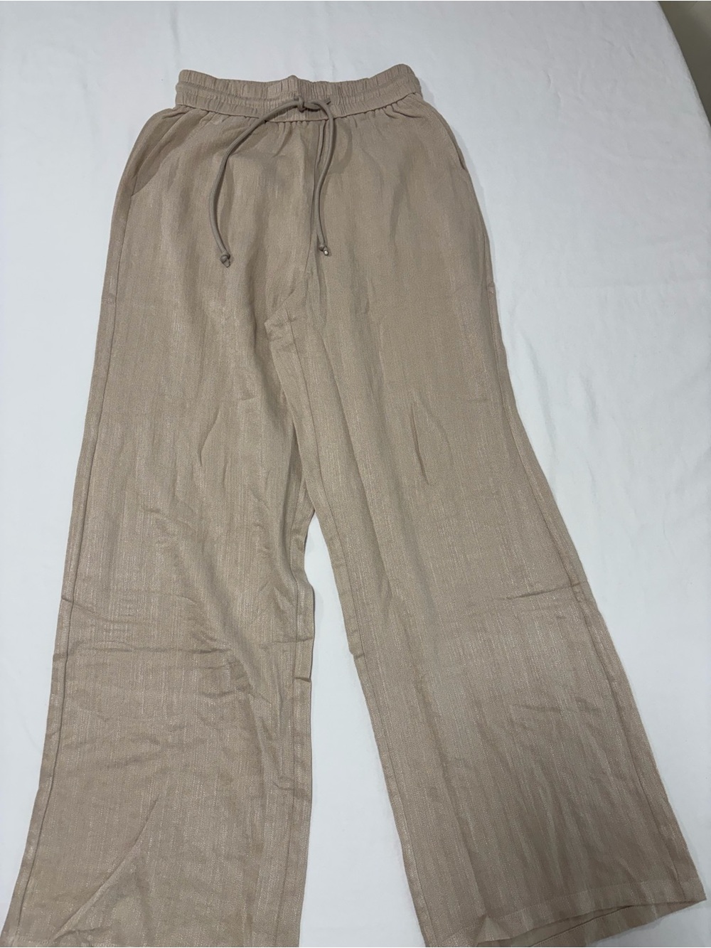 HALARA Wide-Leg Drawstring Pants in Light Taupe